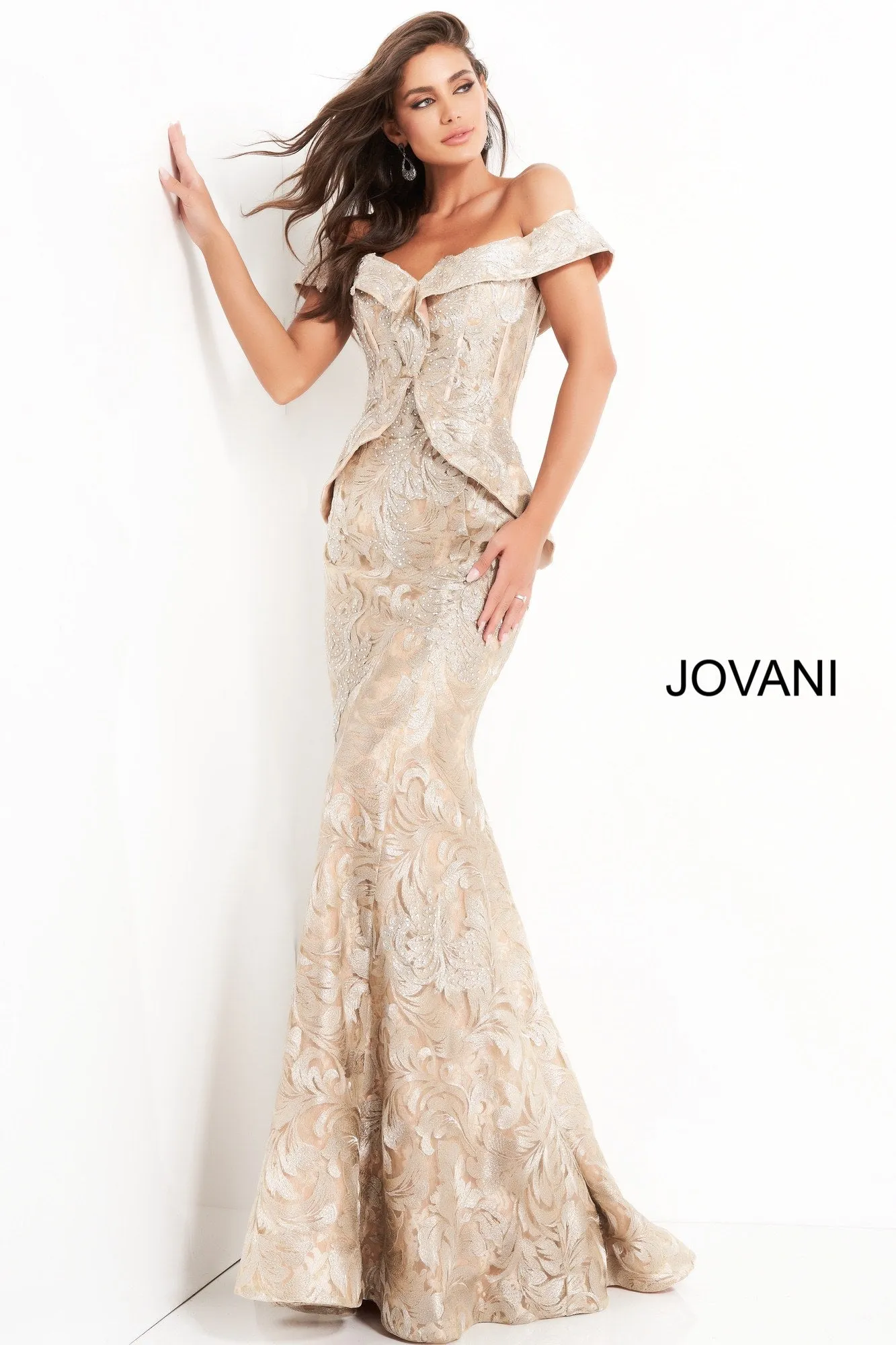 02762 JOVANI