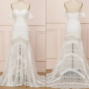 Boho Chic Off-Shoulder Lace Wedding Dress