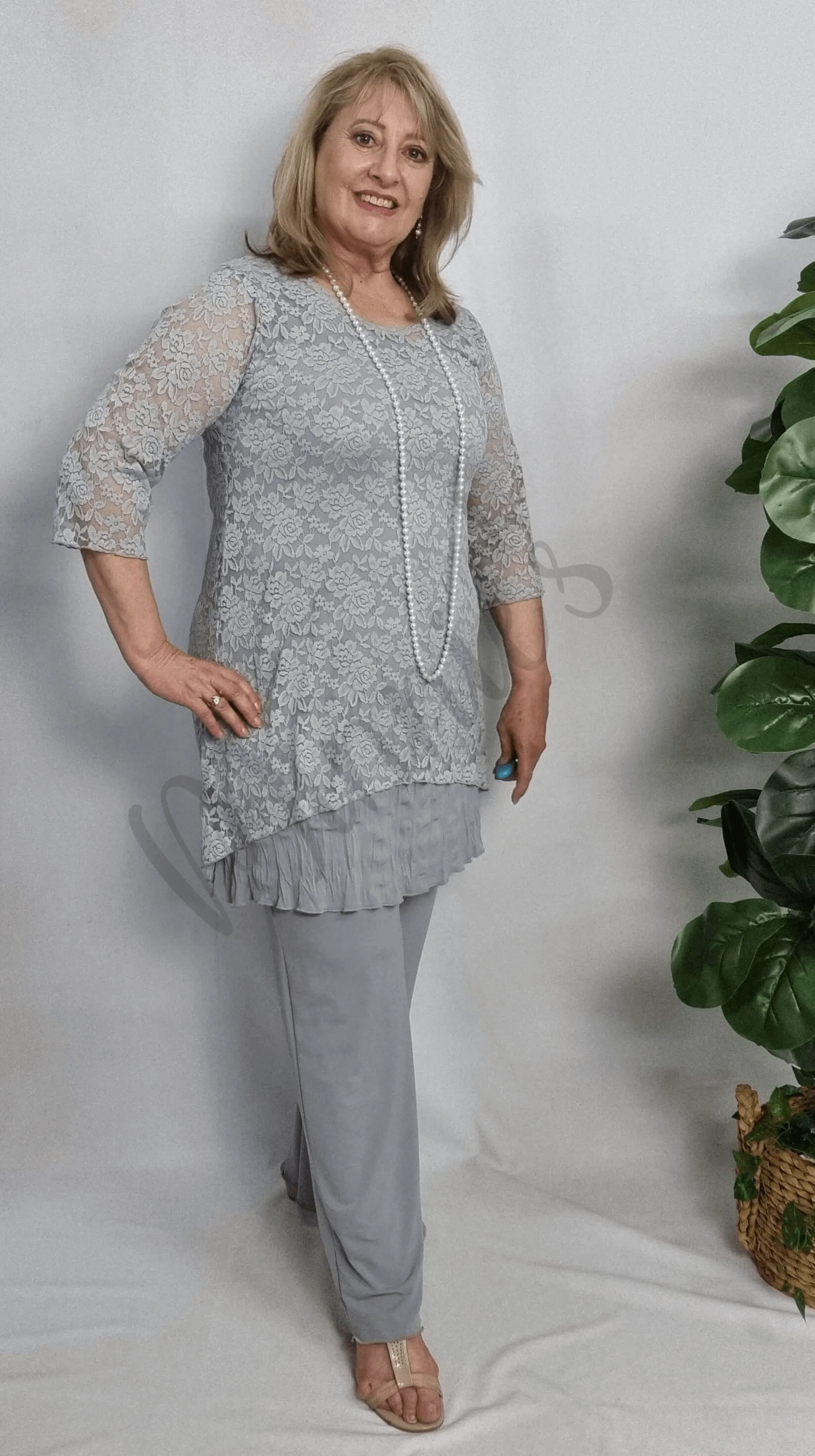 Grey Lace 3-Piece Pants Set CH040