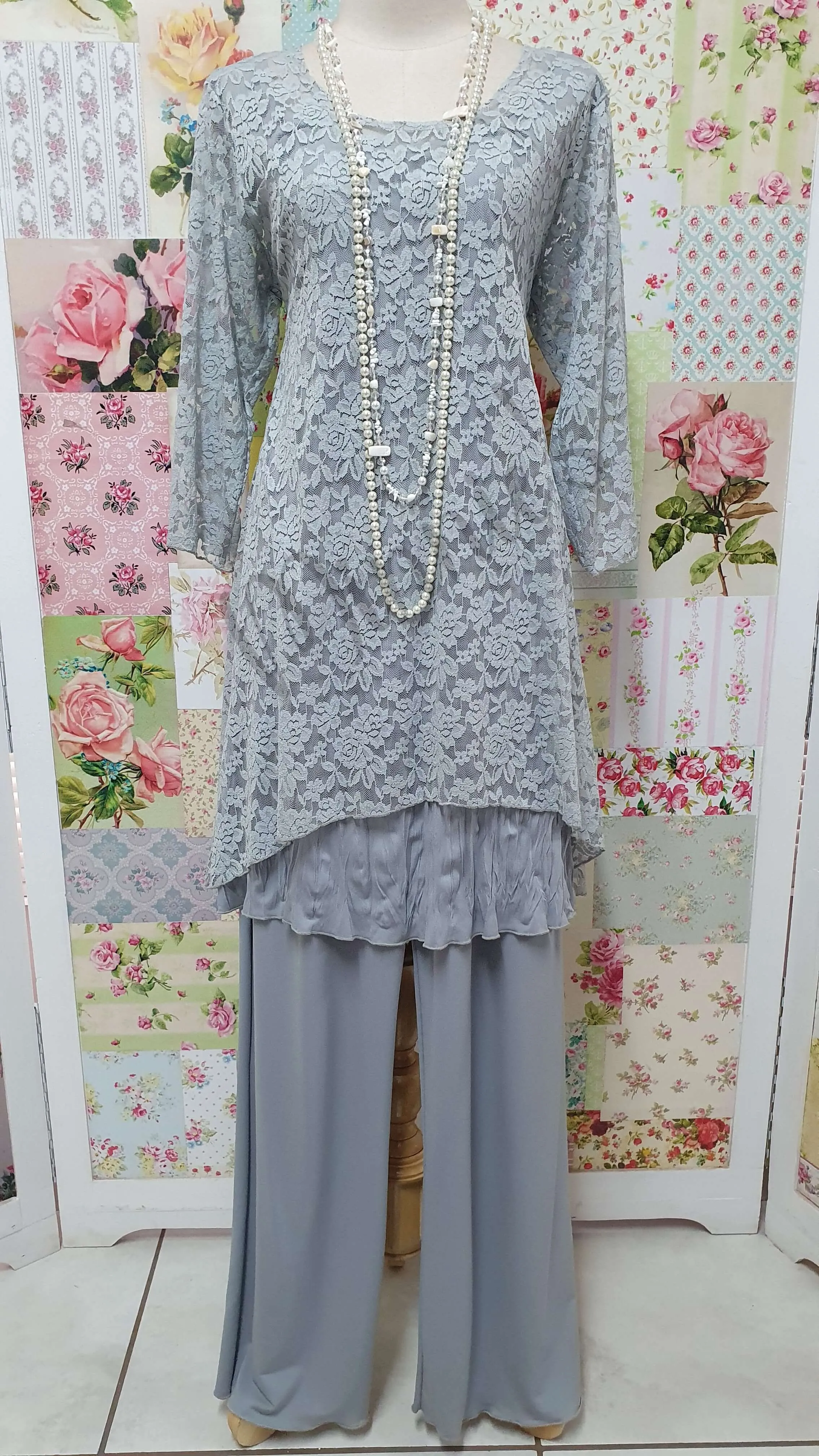 Grey Lace 3-Piece Pants Set CH040