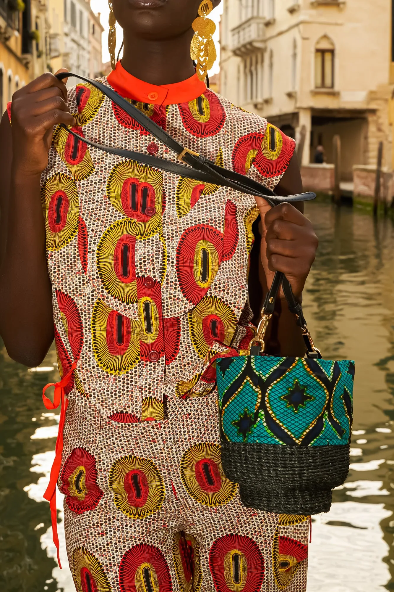 Makiling Bucket Bag - Green Congress African Ankara Wax Cotton Print