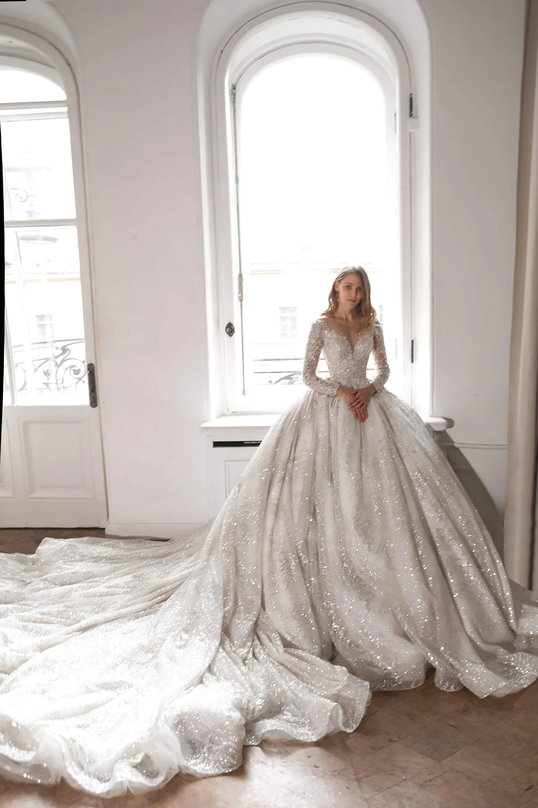 Royal Lace Off-The-Shoulder Sparkly Wedding Dress Meryem